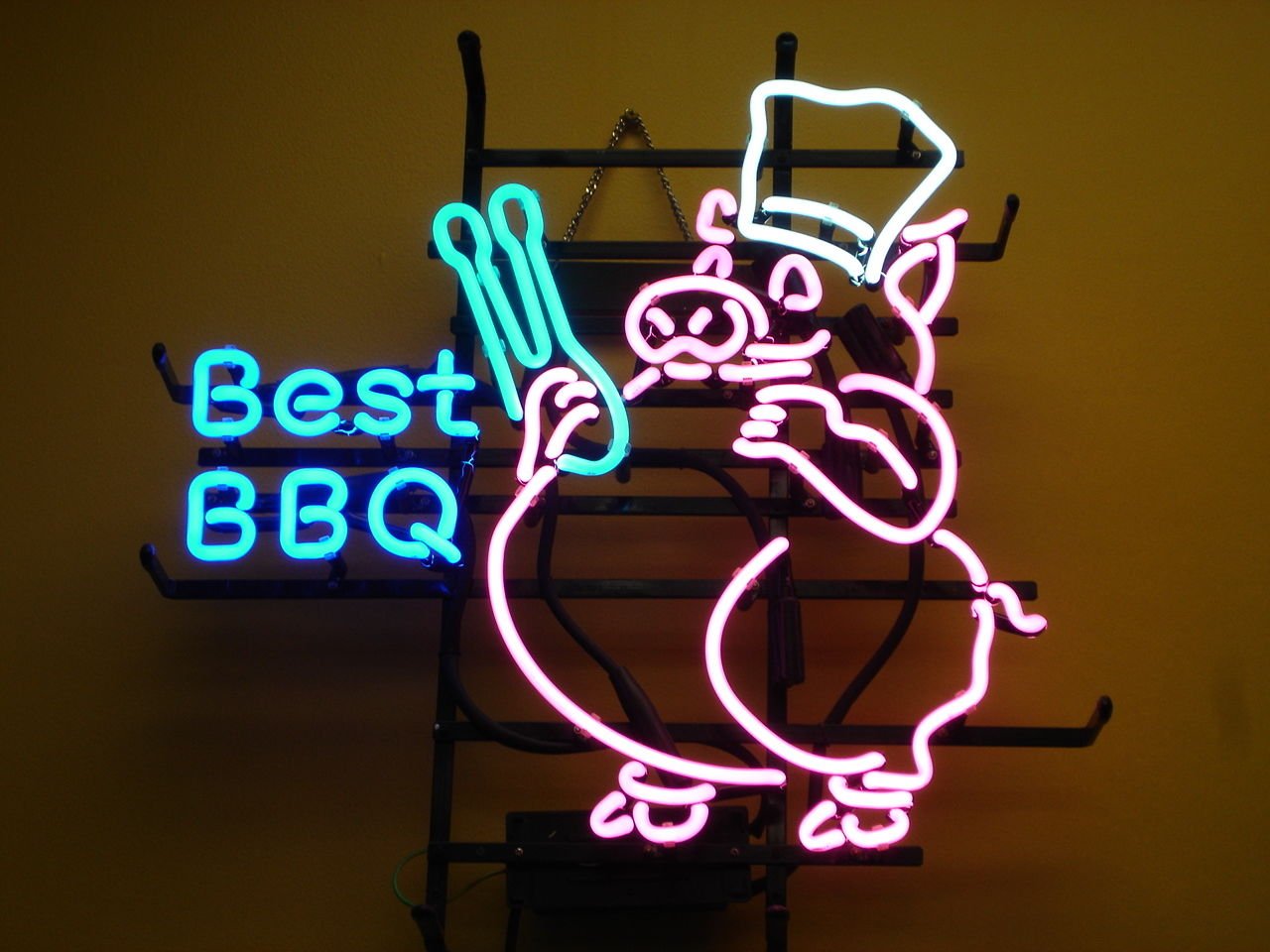 Amazon | Urby ™ B Est BBQカスタムハンドメイドRealガラスネオン